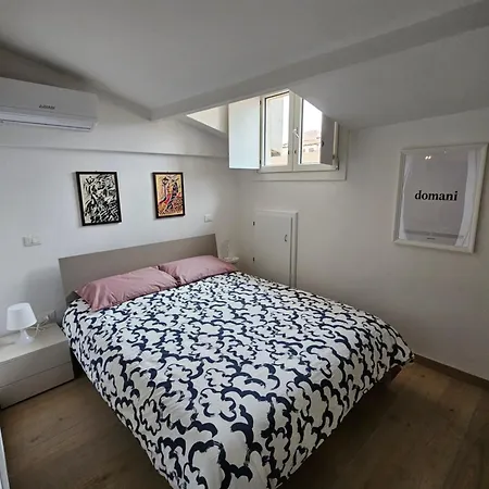 Apartment Elegant And Beautiful In The Heart Of *